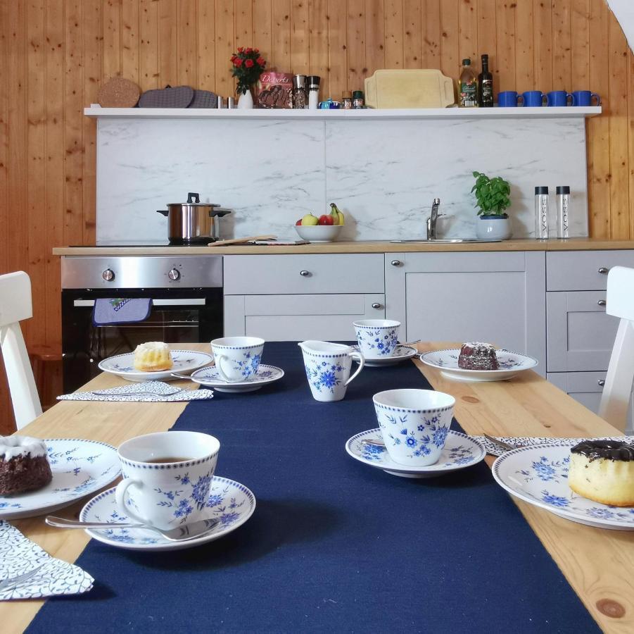 Ferienwohnung Himmelberg 80M2 In Der Altstadt Und Toll Fuer Familien Klagenfurt am Woerthersee Bagian luar foto