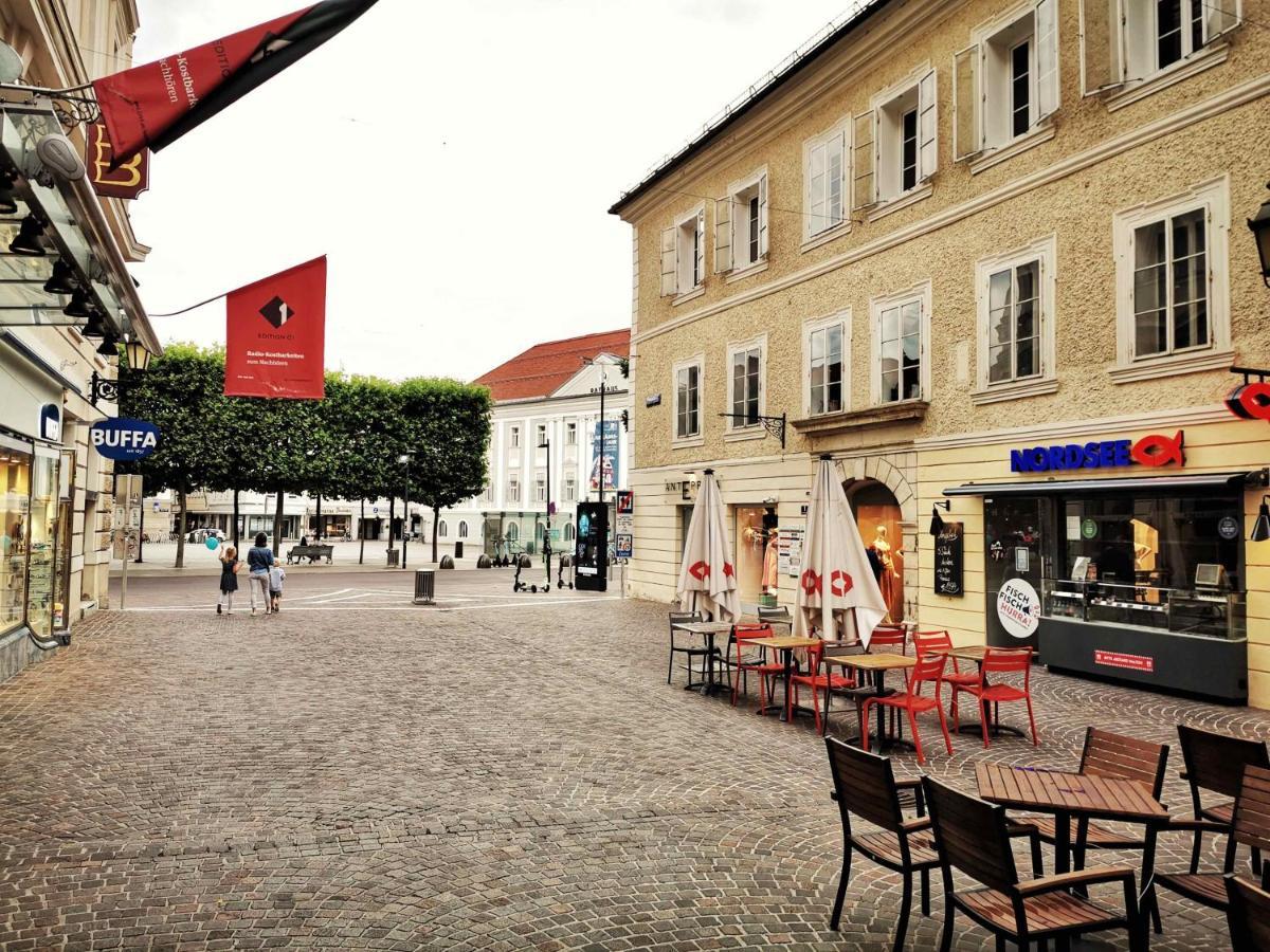 Ferienwohnung Himmelberg 80M2 In Der Altstadt Und Toll Fuer Familien Klagenfurt am Woerthersee Bagian luar foto